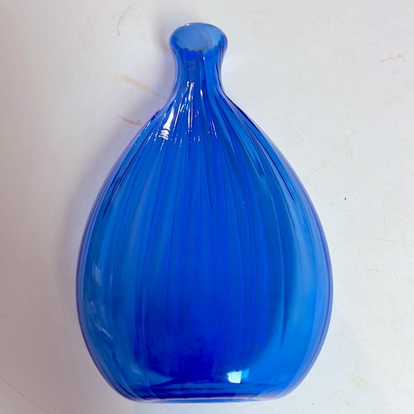 Blue Cobalt Vase - Picture 5 of 6